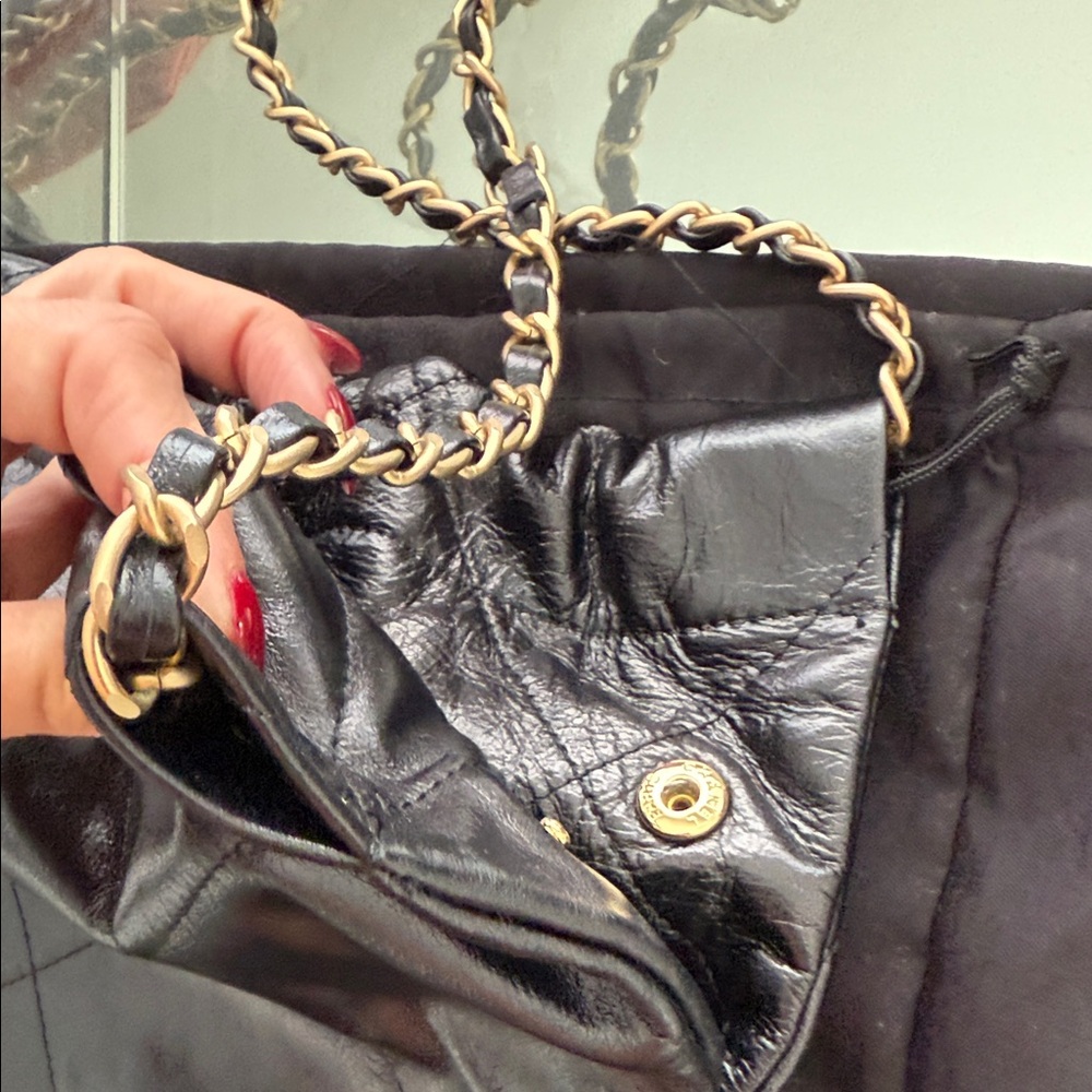 Chanel Black Quilted Shoulder Bag with Gold Accents - Picture 5 of 10